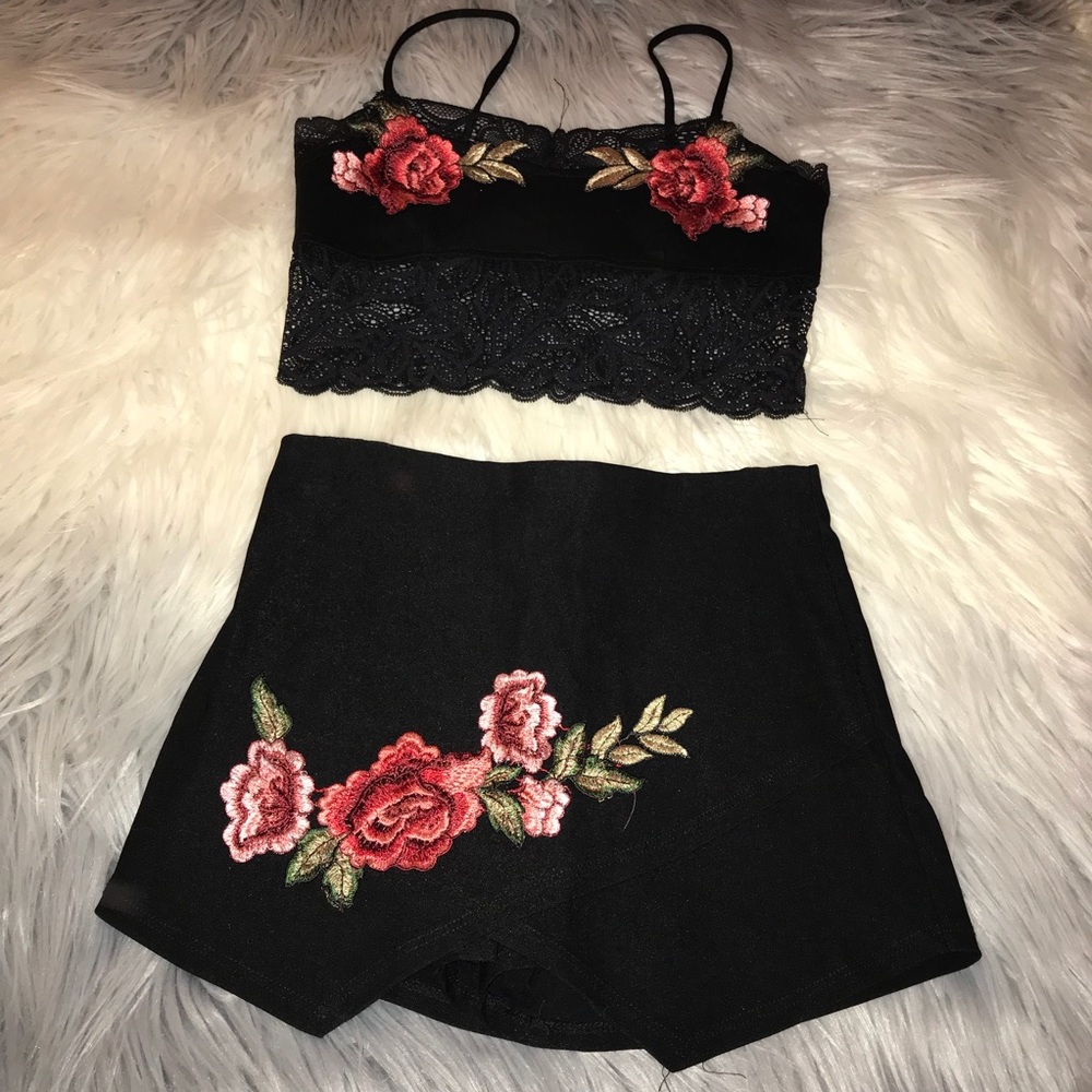 FASHION NOVA two piece floral set